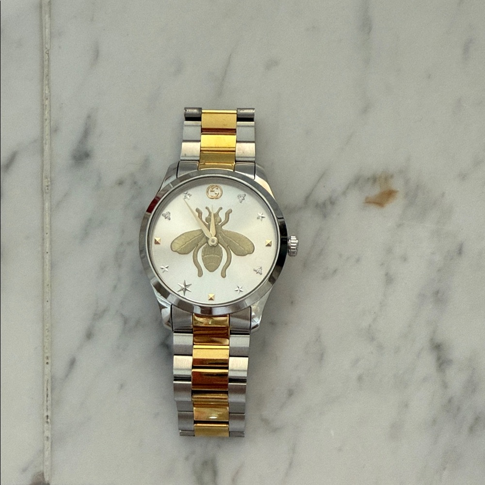 Gucci Silver and Gold Women's Watch